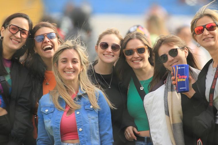 Miles de personas disfrutaron del primer día del Festival Bum Bum.