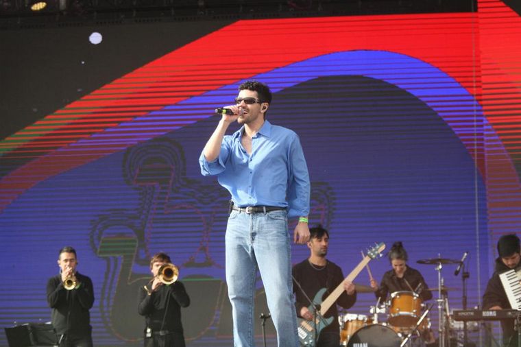 Juan Ingaramo hizo bailar al público del Festival Bum Bum en Jesús María.