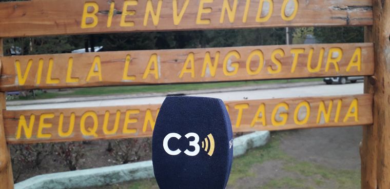 FOTO: Villa La Angostura. Conflicto mapuche.