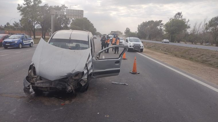 Un herido tras un choque en Avenida Circunvalación.
