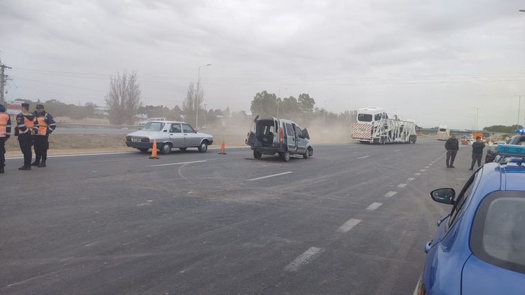 Un herido tras un choque en Avenida Circunvalación.