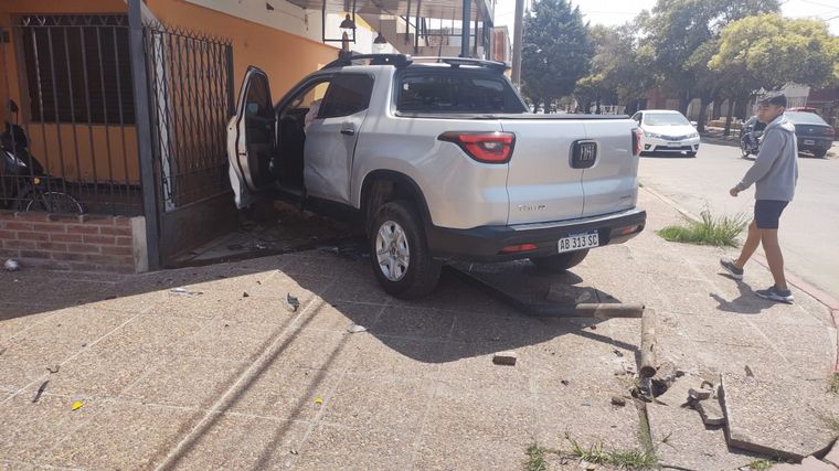 FOTO: El siniestro vial tuvo lugar en barrio Patricios.