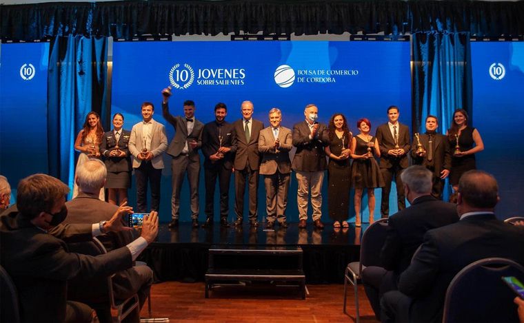Se abrió la convocatoria del Certamen 10 Jóvenes Sobresalientes (Foto: archivo)