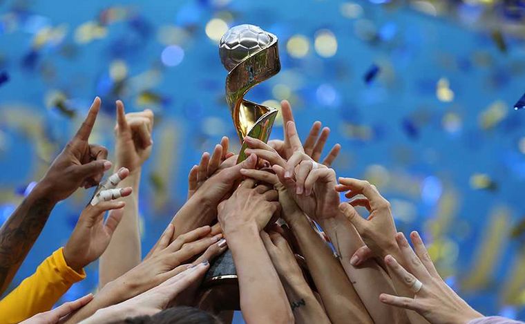 Cadena 3 estará en el sorteo de la Copa Mundial femenina. (FOTO: FIFA)