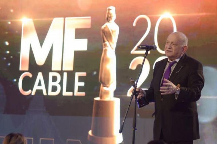 Chiche Gelblung ganó el Martín Fierro de Cable de Oro y dio un emotivo discurso