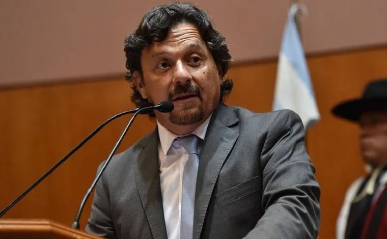 FOTO: El gobernador de Salta, Gustavo Sáenz. (Foto gentileza: Infobae)