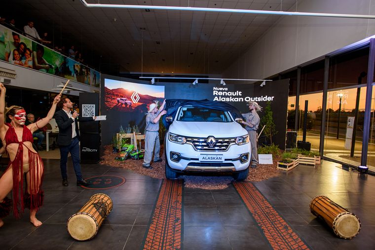 Renault Alaskan Outsider