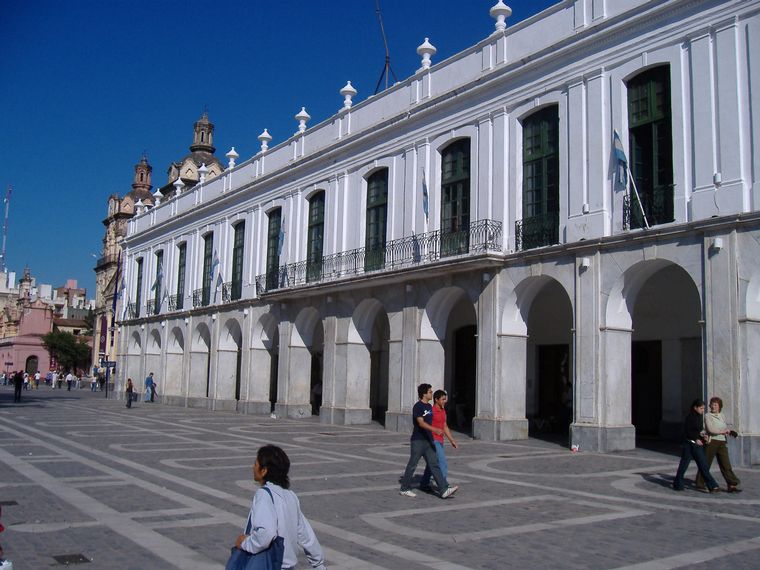 FOTO: La ciudad de Córdoba tendrá su bandera y será diseñada por los cordobeses.