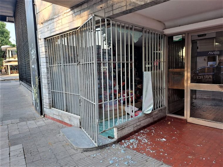 Asaltaron el depósito de un comercio de zona sur