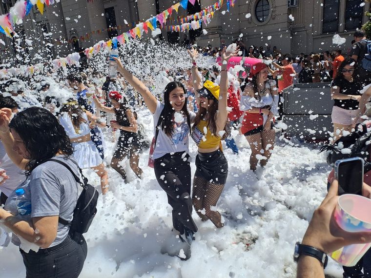 Estudiantes de Ciencias Médicas de UNR realizan la tradicional