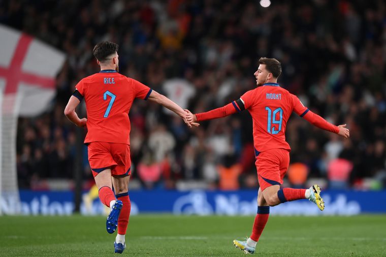 La gran mayoría de jugadores ingleses se desempeña en la liga local (Foto:@England)