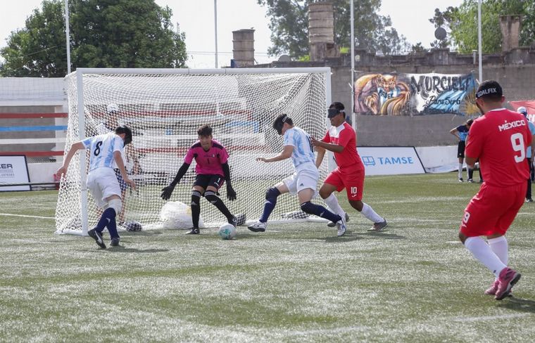 Argentina contra México en la Copa América de Fútbol para Ciegos