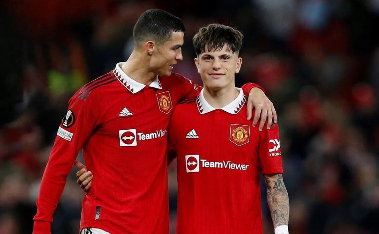 El argentino Garnacho fue titular en Manchester y lo comparan con CR7 (Gentileza TN).