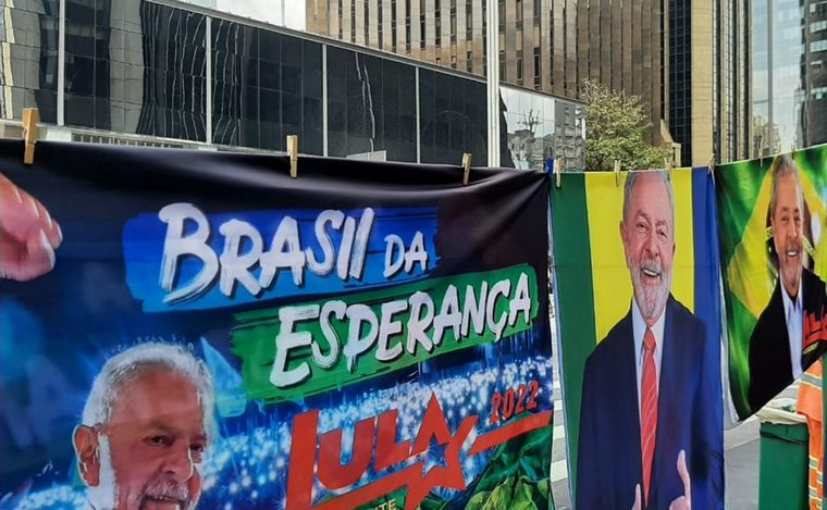 FOTO: Elecciones Brasil 2022: así se vive el cierre de la campaña de Lula en San Pablo.