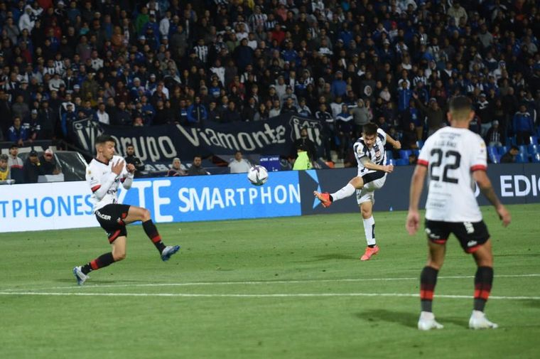 FOTO: Talleres remató en 22 oportunidades y no pudo convertir un gol.