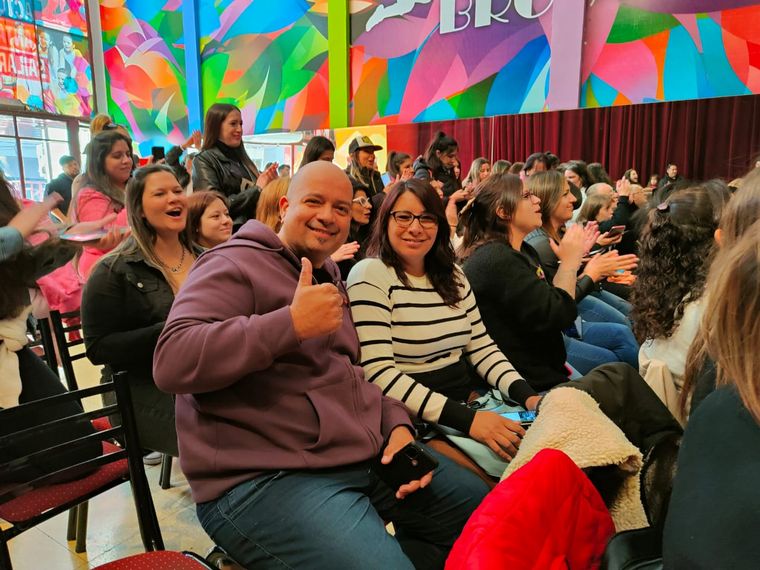 En la Academia del Broadway fans de Axel en otro ciclo de “Entrevistas Cantadas”.