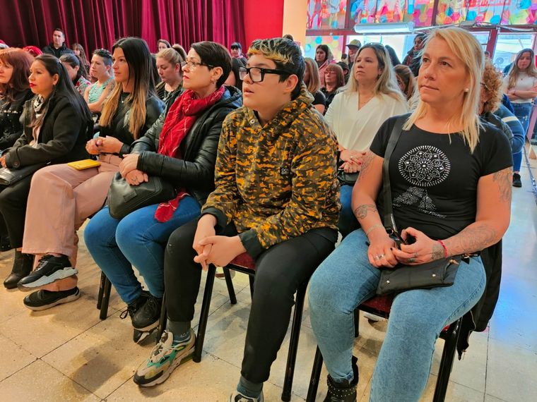 En la Academia del Broadway fans de Axel en otro ciclo de “Entrevistas Cantadas”.