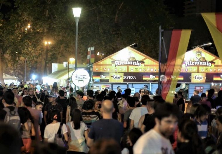 La Fiesta de las Colectividades espera por un millón de personas.