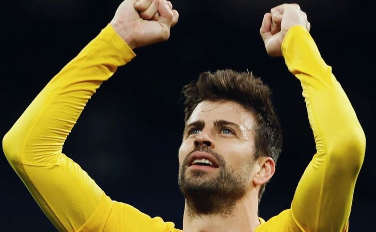 Piqué formó parte de la era dorada del Barcelona, en dónde compartió equipo con Messi