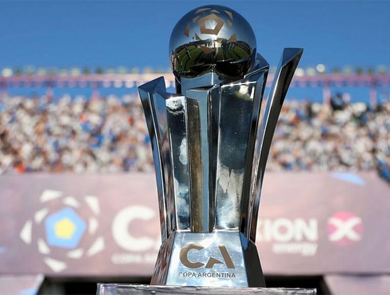 FOTO: Se sorteó la Copa Argentina 2023 y ya están los cruces para el debut. 