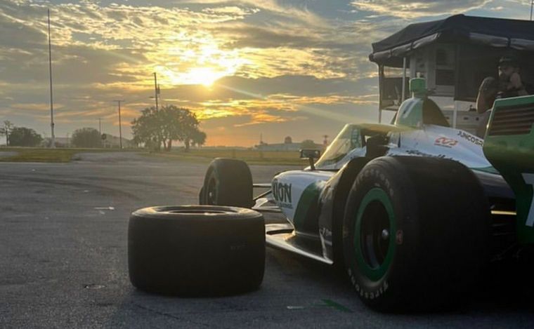 FOTO: El Dallara-Chevy de IndyCar con Canapino estarán en Termas de Río Hondo también.