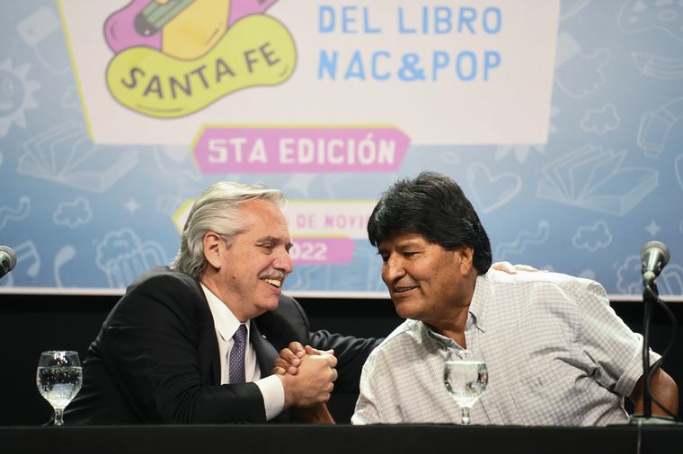 Alberto Fernández junto al ex presidente de Bolivia, Evo Morales.