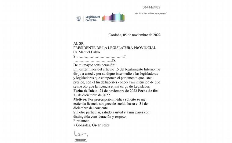 Oscar González renunció a la presidencia provisoria de la Legislatura.