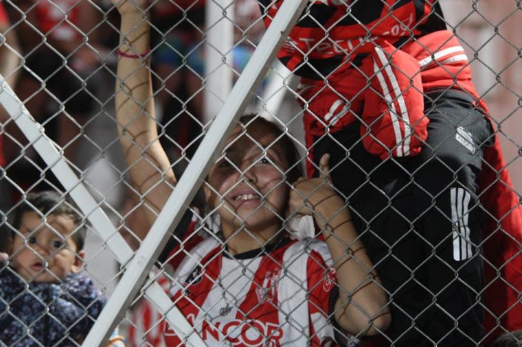 Instituto - Defensores de Belgrano 