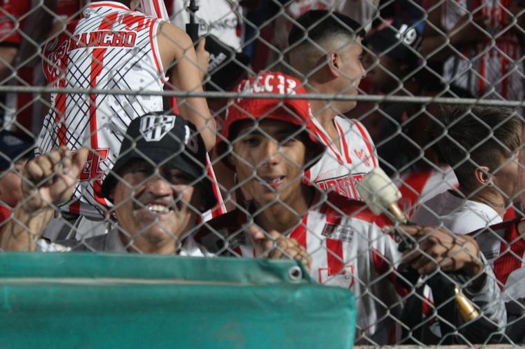 Instituto - Defensores de Belgrano 