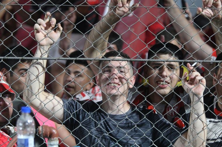 Instituto - Defensores de Belgrano 