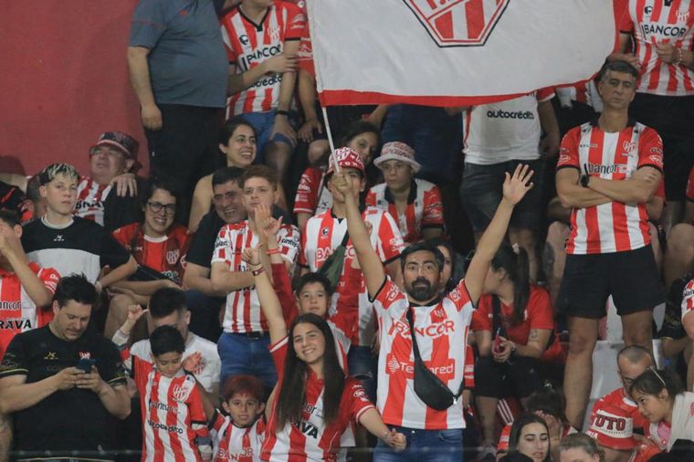 Instituto - Defensores de Belgrano 