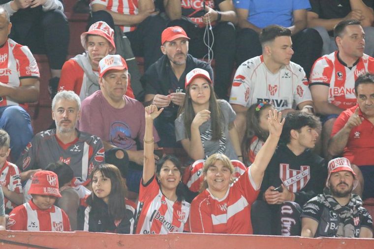 Instituto - Defensores de Belgrano 