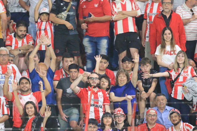 Instituto - Defensores de Belgrano 