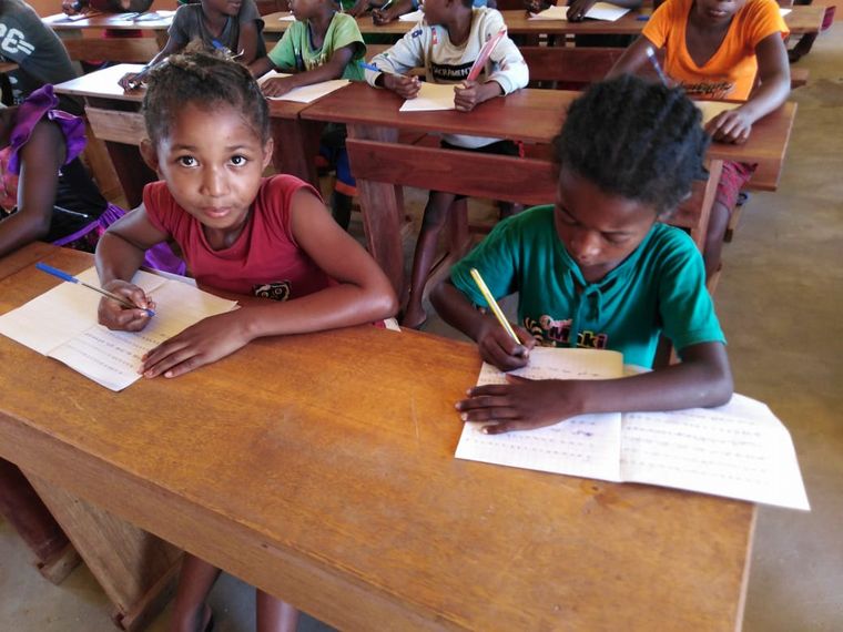 FOTO: Alejandra trabaja para la formación integral de los jóvenes en Madagascar.