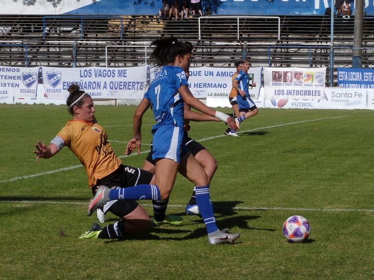 FOTO: Las salaítas buscarán llegar a la Primera A.  (Foto:María Robledo - fotosph8)