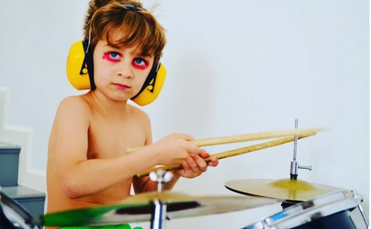 Un baterista de 11 años tocó con Divididos y deslumbró a todos (Foto: @lauti_sabet).