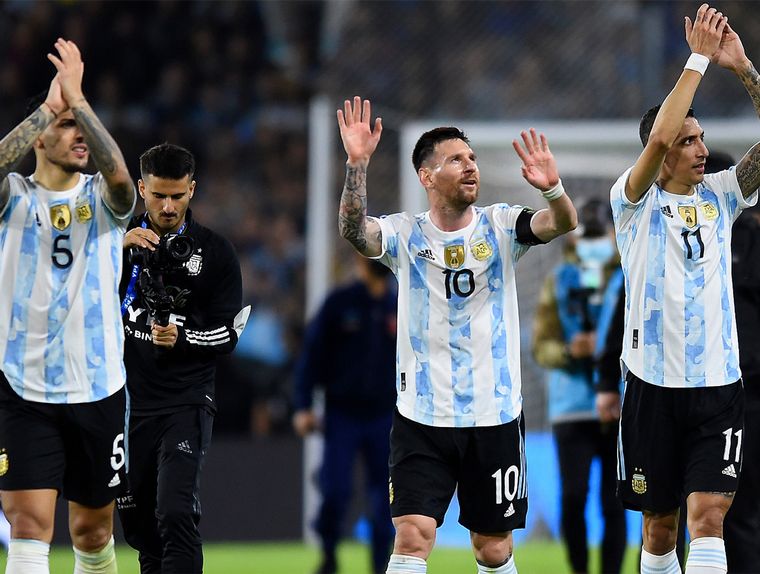 El último amistoso previo al Mundial se vive en Cadena 3 Rosario desde Abu Dhabi.