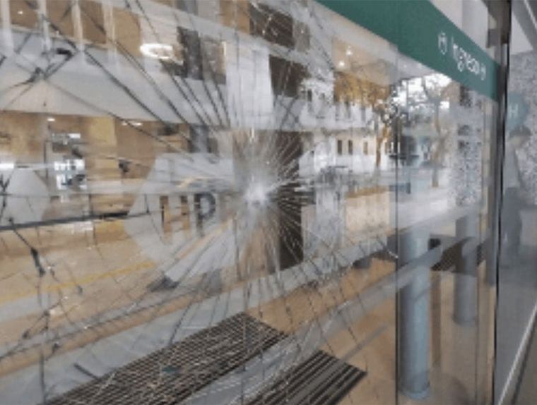 Rosario: amenaza contra el presidente de Newell''s frente a un hospital céntrico.