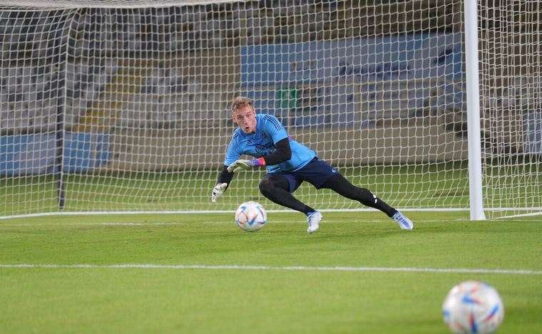 Primeros entrenamientos de Argentina en Emiratos Árabes Unidos. (FOTO: @Argentina)