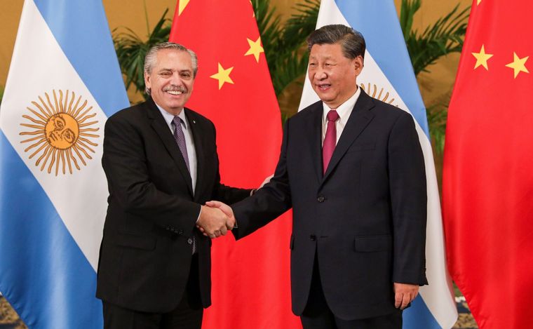 FOTO: Alberto Fernández con su par chino Xi Jinping.