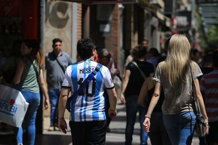 FOTO: La fiebre mundialista ya se vive en la ciudad de Córdoba
