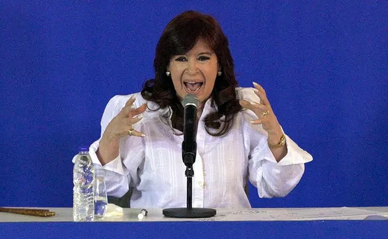 FOTO: Tras ser condenada, Cristina Kirchner reaparecerá en un acto en Avellaneda.
