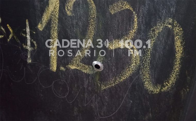 Rosario: balacera y amenaza contra un comercio de zona oeste con firma 