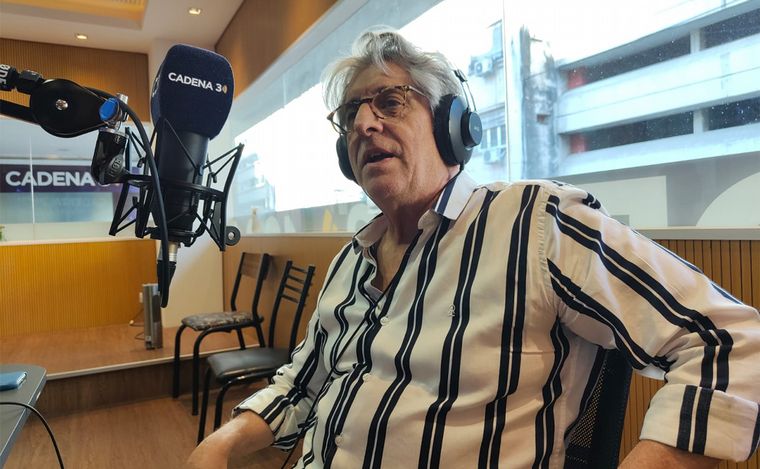 Roque Narvaja visitó Cadena 3 Rosario y adelantó los detalles de su nuevo show.