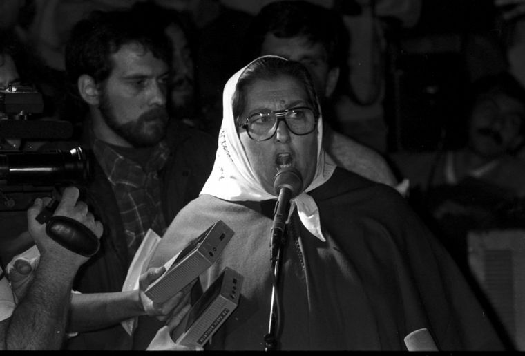 FOTO: La presidenta de Madres de Plaza de Mayo falleció este domingo a los 93 años.
