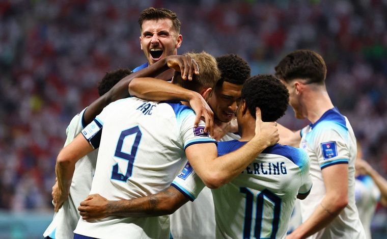 Inglaterra aplastó con comodidad a Irán.