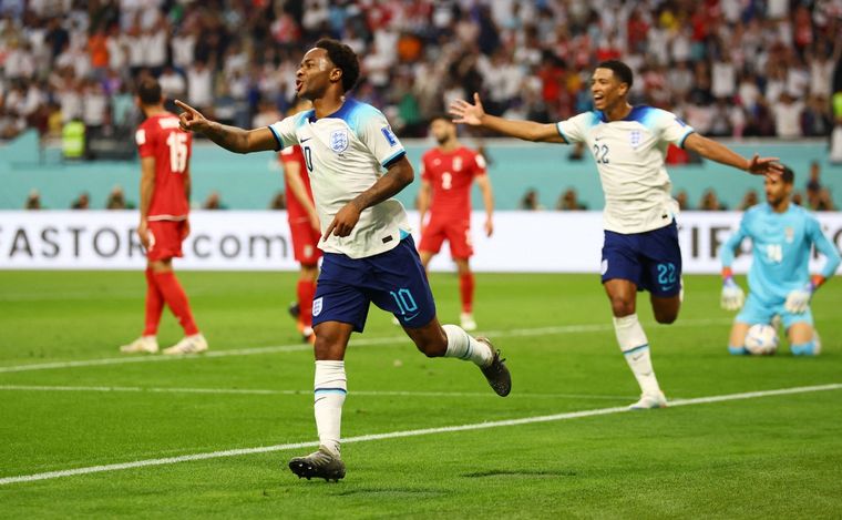Inglaterra aplastó con comodidad a Irán.