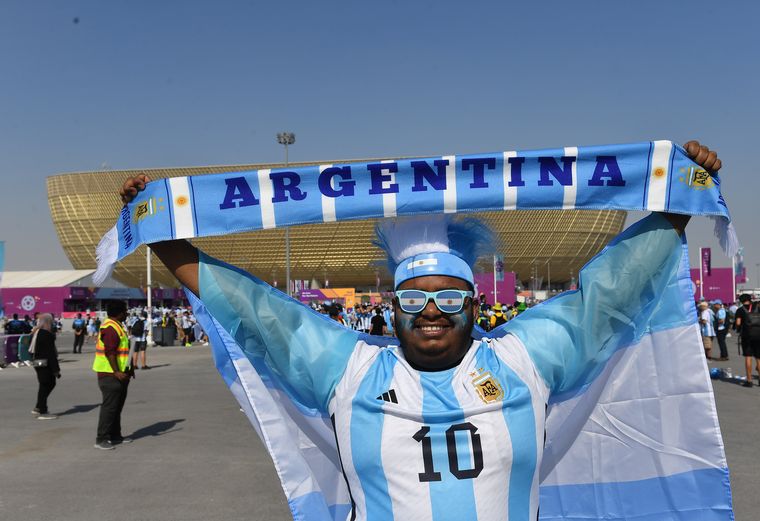 Los hinchas argentinos coparon Doha