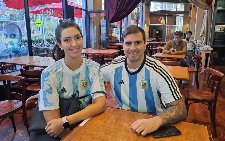 El color rosarino en el debut mundialista.