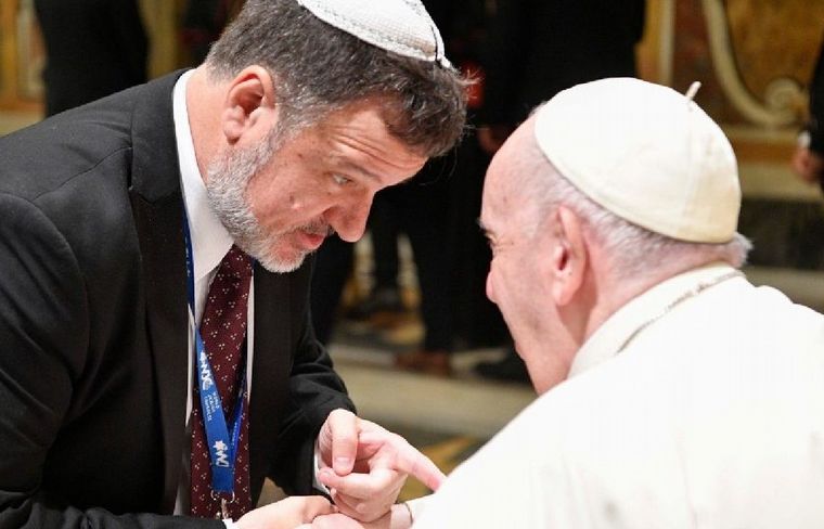 FOTO: El rabino Polakoff y el Papa Francisco (Foto: Vatican News)